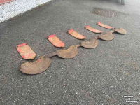 Faucheuse Lely slijtdelen / schotels /  glijsloffen / slijtplaten Lely
