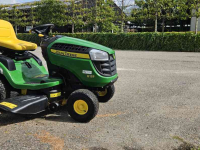 Tracteur Tondeuse Autoporté John Deere X125