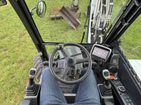 Pelles sur pneus Bobcat E57W