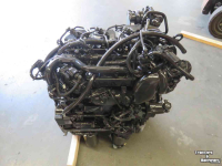 Moteur New Holland CNH complete MOTOR 3-Cil  Parts no:51665311