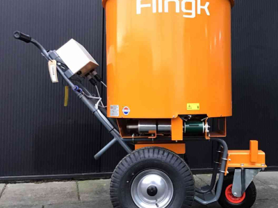 Épandeur de sciure pour des logettes Flingk SE250