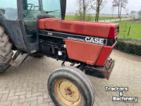 Tracteurs Case-IH 845