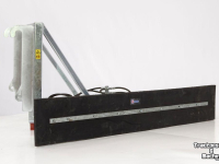 Panneau coulissant de fourrage Qmac 180 HYDR SCHUIN JCB  Q-FIT