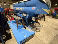 Semoir Pneusej  FT1 front zaaitank met gewicht