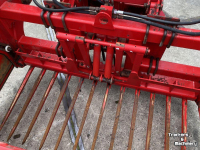 Coupe-blocs d'ensilage Redrock Alligator Kuilhapper met hefmast 