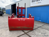 Coupe-blocs d'ensilage Redrock Alligator Kuilhapper met hefmast 