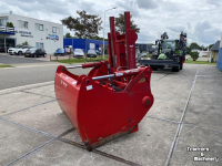 Coupe-blocs d'ensilage Redrock Alligator Kuilhapper met hefmast 