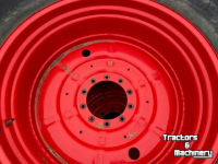 Roues, Pneus, Jantes, Barillets Jumelage  480/70R30 Michelin + 20.8R38 Good Year TD 8
