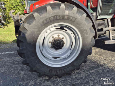 Tracteur Massey Ferguson 4235 Dyna-Shift