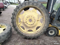 Roues, Pneus, Jantes, Barillets Jumelage  300/95R46 steek 140/205/8