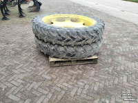 Roues, Pneus, Jantes, Barillets Jumelage  300/95R46 steek 140/205/8