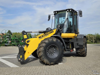 Chargeuse sur pneus New Holland W110D Long reach