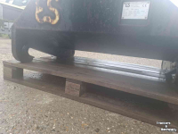 Autres matériel de terrassement et de chantier Eurosteel Jip 5000kg Volvo aansluiting
