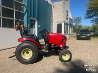 Tracteur Yanmar SA426V-R