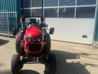 Tracteur Yanmar SA426V-R