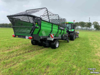 Autochargeuse Stolpen Stolpen 8.28     ( Deutz-fahr - Vicon )