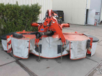 Faucheuse Kuhn GMD3125F-FF front schijvenmaaier frontmaaier snelwissel op de messen