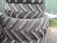 Roues, Pneus, Jantes, Barillets Jumelage BKT 600/65R38 - 380/85R28