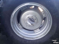 Roues, Pneus, Jantes, Barillets Jumelage BKT 600/65R38 - 380/85R28
