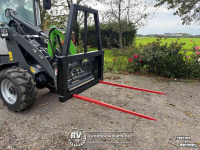 Pique à balle / Fourche à balle RV-Tech Balenprikker L