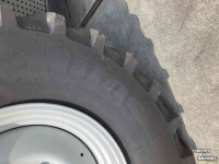 Roues, Pneus, Jantes, Barillets Jumelage Mitas 680/85R32