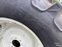 Roues, Pneus, Jantes, Barillets Jumelage BKT Agrimax Banden 480/70R34 en 380/70R24 Verstelbare Velgen