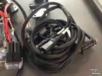 Nouvelles pièces diverse  Isobus ITH kabel