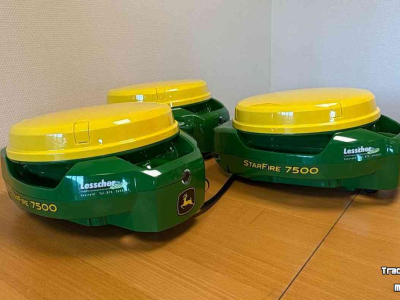 Systèmes et accessoires de GPS John Deere StarFire 7500
