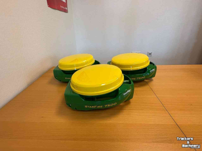 Systèmes et accessoires de GPS John Deere StarFire 7500