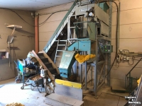 Peseuses Pro-Pak Weeglijn, opvoerelevator, 2000 EW weger, poetmachine