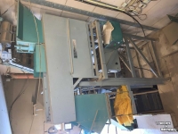 Peseuses Pro-Pak Weeglijn, opvoerelevator, 2000 EW weger, poetmachine