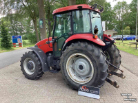 Tracteur Case-IH JX 80 Tractor