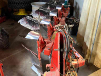 Charrues Kuhn Varimaster 152