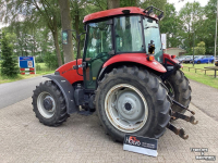 Tracteur Case-IH JX 80