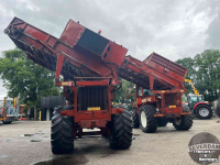 Ensileuse automotrice Hesston 7730