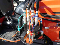 Tracteur pour horticulture TAFE 6028H Compact Tractor + Voorlader DEMO