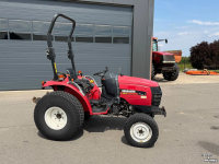 Tracteur pour vignes et vergers Shibaura ST333H Hydrostaat