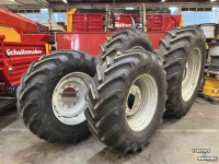 Roues, Pneus, Jantes, Barillets Jumelage Michelin 540/65R30 MultiBIB / BKT 520/85R42 AgriMAX