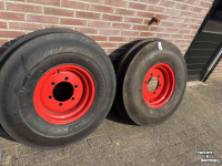 Tracteur Fendt 100 en 300 seie
