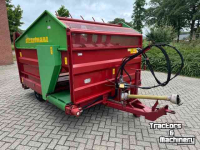 Distributeur de fourrage en bloc Strautmann BVW
