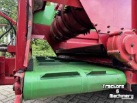 Distributeur de fourrage en bloc Strautmann BVW