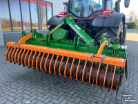 Herse rotative Amazone KG 3000