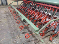 Semoir Hassia 300 BU