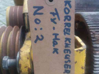 Pièces d‘occasion pour ensileuses New Holland Korrelkneuzer Nr.2