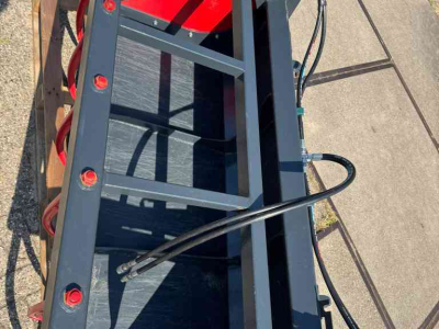 Godet de chargeur frontal  GRONDBAK GRIJPBAK GRIJPER 180 CM EURO MULTIBAK PELIKAANBAK
