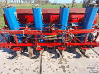 Planteuse de pommes de terre Gruse Bekerpootmachine
