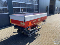 Distributeur d‘engrais Vicon RO-M Rotaflow kunstmeststrooier