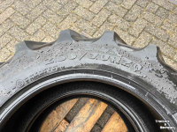 Roues, Pneus, Jantes, Barillets Jumelage Good Year 260/70R20