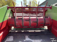 Distributeur de fourrage en bloc Strautmann bvw