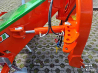 Eparpilleur de fourrage Holaras Jumbo HK Kuilverdeler